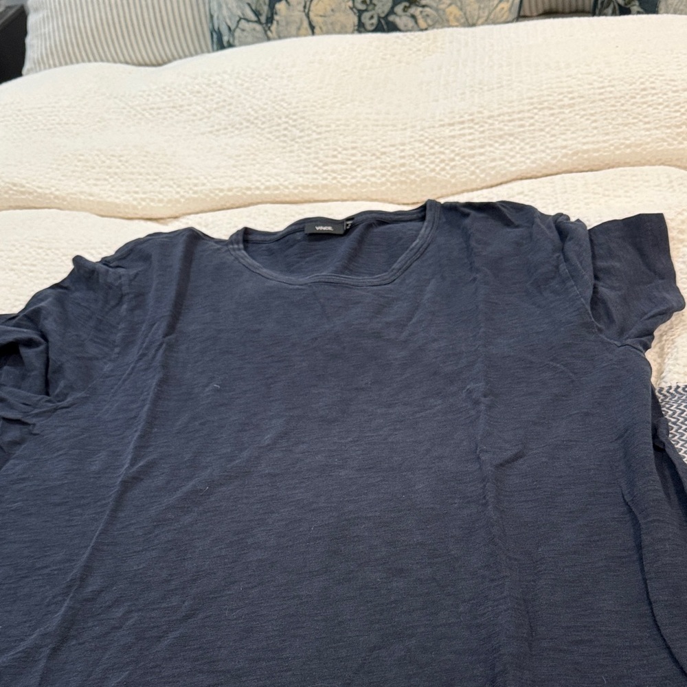 Vince Deep Blue Short Sleeve Tee In Size XL In Cotton
